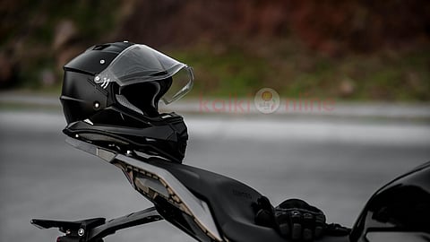 முடி உதிர்வு Helmet hygiene