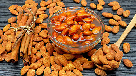 பாதாம் தோல் Soaked almonds digestion