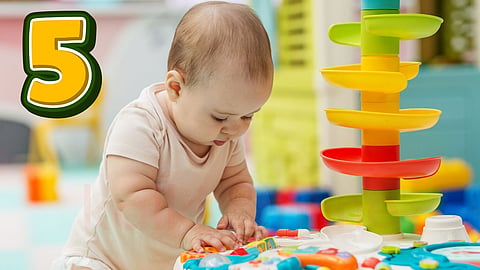 Child Playing - குழந்தைகள் விளையாட்டு