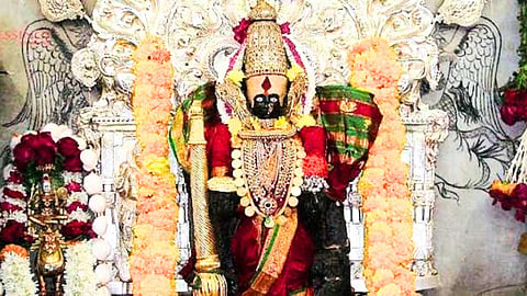சரஸ்வதி கோயில் - Gnana Saraswati Temple