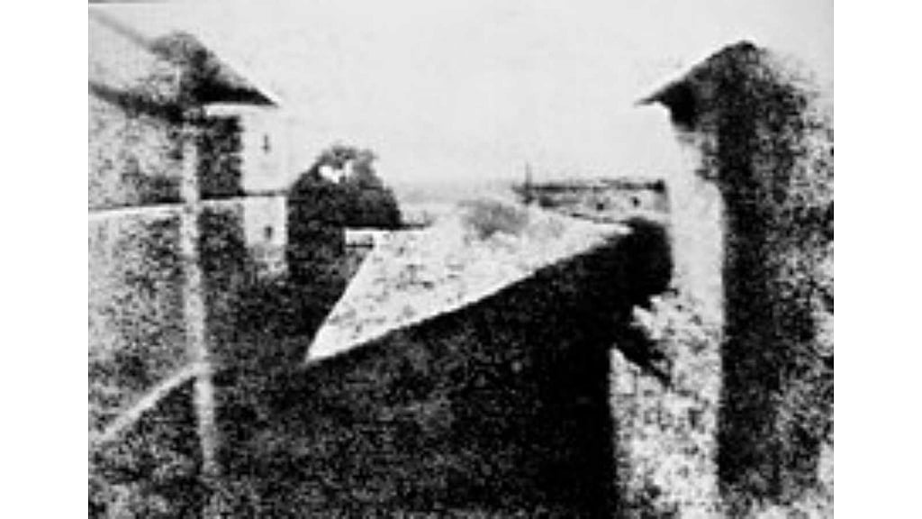 First Photography Combat ஆகஸ்ட் 19: உலகப் புகைப்பட நாள்! உலகின் முதல் புகைப்படம் எது? | August ...