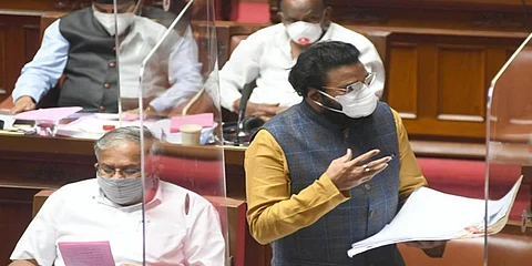ಗಡಿ ಭಾಗದ ಚೆಕ್ ಫೋಸ್ಟ್ ಗಳಲ್ಲಿ ಖಾಲಿಯಿರುವ ಹುದ್ದೆಗಳು ಶೀಘ್ರ ಭರ್ತಿ: ಶ್ರೀರಾಮುಲು