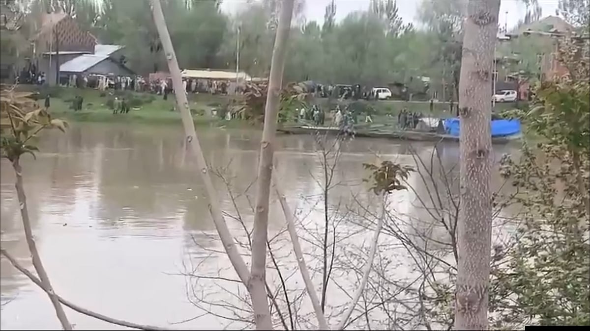 boat capsized: ಜಮ್ಮು ಮತ್ತು ಕಾಶ್ಮೀರ: ಬೋಟ್ ಮುಳುಗಿ 4 ಶಾಲಾ ಮಕ್ಕಳ ಸಾವು