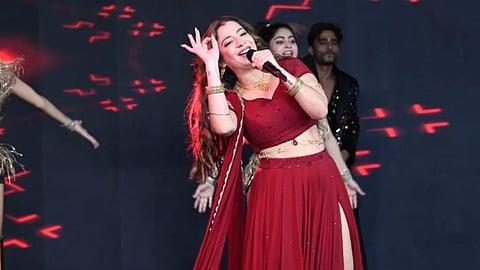 Jasmine Sandlas Live in Kanpur: Get Ready for a Gulabi Night