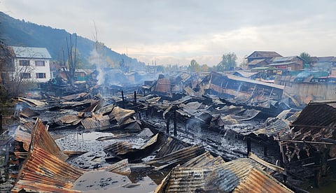 Major Fire Incident in Dal Lake, Kashmir