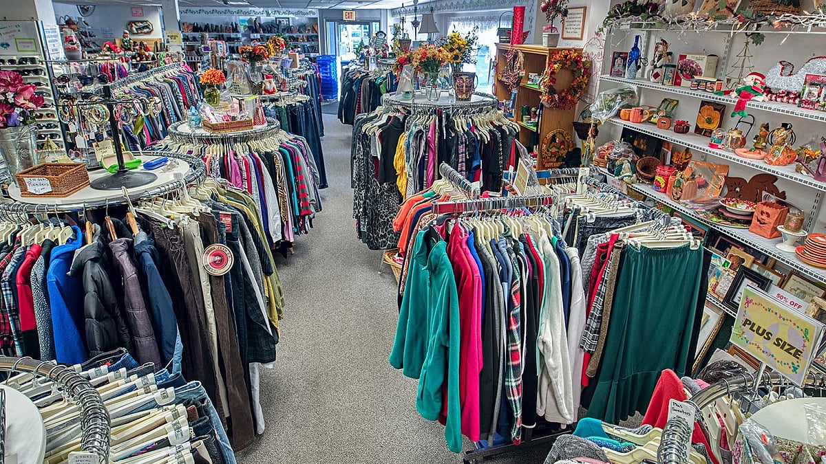 Sustainable Fashion Thrives in Kashmir: Online Thrifting Revolutionizes Shopping Sustainable Fashion Thrives in Kashmir: Online Thrifting Revolutionizes Shopping