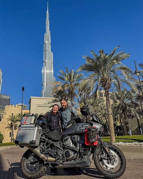 جريج وإيلا كيدزيور