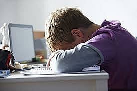 التركيز على تحسين رفاهية الطلاب بشكل عام، وليس فقط على الجانب النفسي.