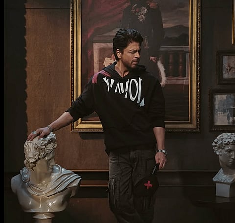 ميت غالا 2025: "شاه روخ خان" و"كيارا أدفاني" على السجادة الحمراء