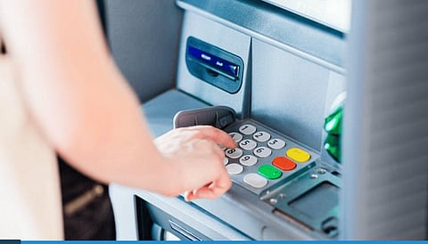 الإمارات تتصدر عالمياً في الحسابات المصرفية بنسبة 94%