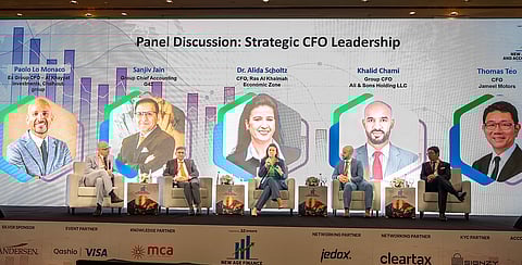 الإمارات: المدير المالي قائد للتحول والقيمة في عصر الذكاء الاصطناعي