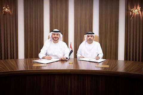 شراكة رقمية مبتكرة بين "دائرة الأراضي" ومصرف عجمان