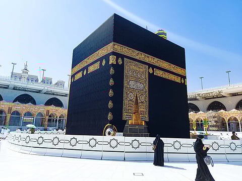استبدال كسوة الكعبة المشرفة بمناسبة رأس السنة الهجرية