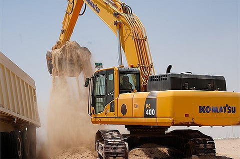 شراكة الجودة والدعم: معدات كلداري الثقيلة تدعم نهضة الإمارات الإنشائية