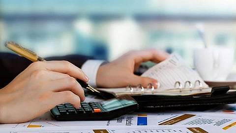 "الأوراق المالية" تحذر من شركتين وهميتين وغير مرخصتين في الإمارات