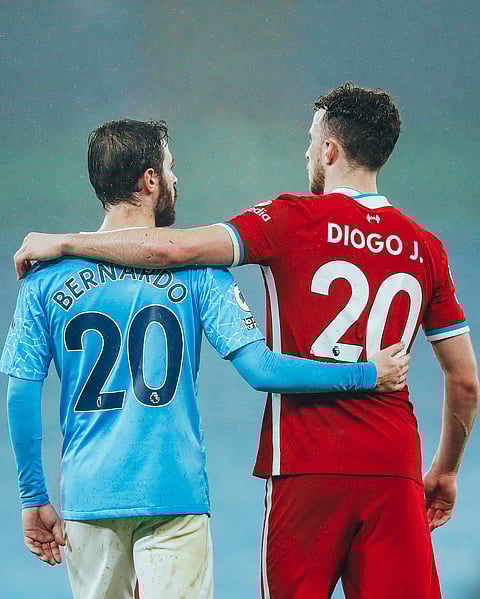 "رونالدو" والأندية الإنجليزية ينعون"دييغو جوتا" 