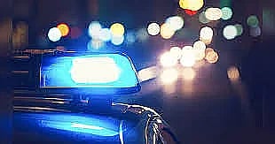 الشارقة: قلق مجتمعي ومناشدات بالحذر بعد تداول رسالة بخط اليد حول وفاة أم وطفلها 