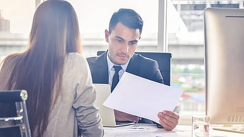 تحوّل سوق العمل الإماراتي: الطلب يتزايد على الكفاءات التنفيذية في عصر الذكاء الاصطناعي