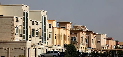 عقارات أبوظبي: إقبال كبير على الفلل لنقص عروض الشقق