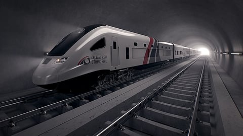 من المتوقع أن يعزز مشروع السكك الحديدية التابع للاتحاد من إمكانات الاستثمار في كل من أبوظبي ورأس الخيمة بشكل كبير من خلال تسهيل السفر السلس بين هاتين الإماراتين ودبي.