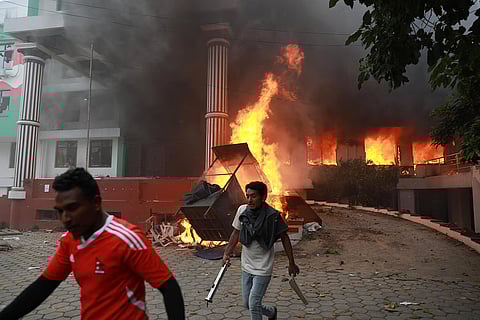  احتجاجات"نيبال" تغلق مطار"كاتماندو" وتؤثر على الرحلات