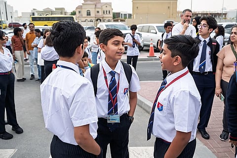 طلاب في بداية العام الدراسي الجديد في مدرسة جيمس فاوندرز البرشاء، دبي. تصوير: نيراج مورالي.