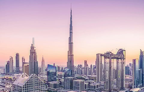 "قصر السماء" في برج خليفة للبيع بـ 180 مليون درهم