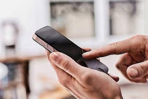 "الإمارات دبي الوطني" يطلق "الإشعار الذكي" للموافقة على التحويلات بدون رسائل نصية