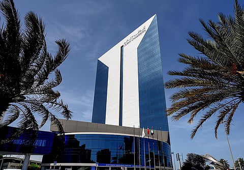 وفقًا للغرفة، كانت 70 في المائة من هذه الشركات الناشئة شركات دولية، مما يؤكد جاذبية دبي المتزايدة بين المؤسسين العالميين.