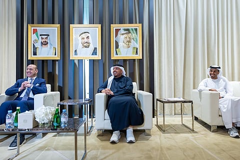 بعثة منتخب العراق تحط الرحال في أبوظبي لخوض ذهاب "الملحق الآسيوي" لكأس العالم