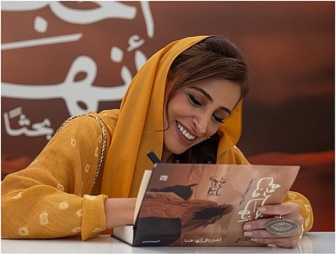 "ليعلموا أنها هنا: البحث عن ملكة مليحة".. بدور القاسمي تعيد كتابة تاريخ الملكات العربيات