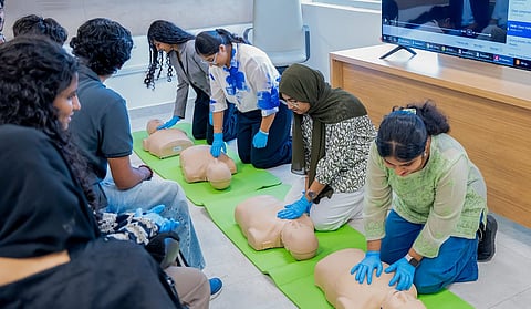 دبي: طالبة تعالج مشكلة النسيان بتطبيق يخدم 4500 عائلة