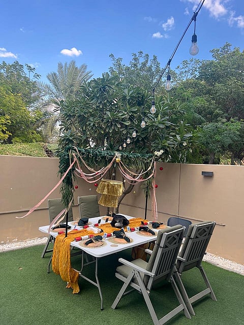 شرفات وحدائق  منازل الإمارات تتحول إلى أجواء شتوية دافئة