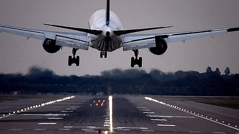 الإمارات: اضطرابات الرحلات الجوية نحو الهند بسبب بركان إثيوبيا قد تستمر لمدة يومين 