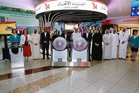 مليون دولار لمقيم هندي من سحب سوق دبي الحرة