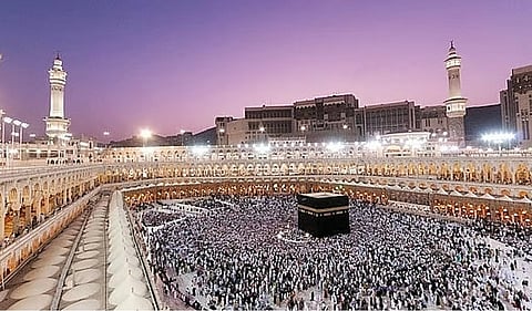 مقيمو الإمارات يفضلون قضاء إجازة العيد الوطني في العمرة