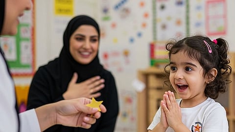 سن القبول المدرسي الجديد في الإمارات: بين حرية الاختيار والجاهزية النفسية