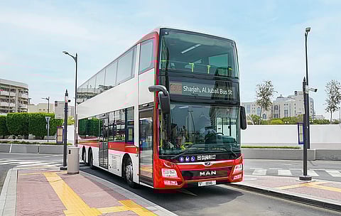 دبي توقف خدمات الحافلات مؤقتاً مع عجمان والشارقة 