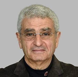 الدكتور نبيل سيده