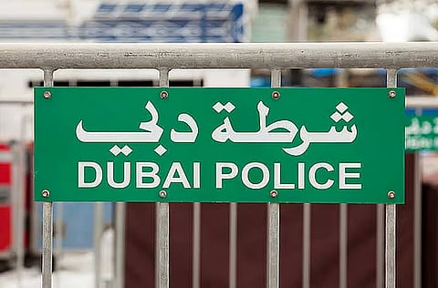 "شرطة دبي" تفتح باب التطوع لليلة رأس السنة.. و1100 مسجل حتى الآن