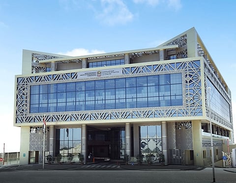 6 آلاف درهم الحد الأدنى لأجور المواطنين في القطاع الخاص 