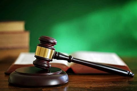 الإمارات تُحدث قانون المعاملات المدنية وتعيد تعريف سن الرشد القانوني