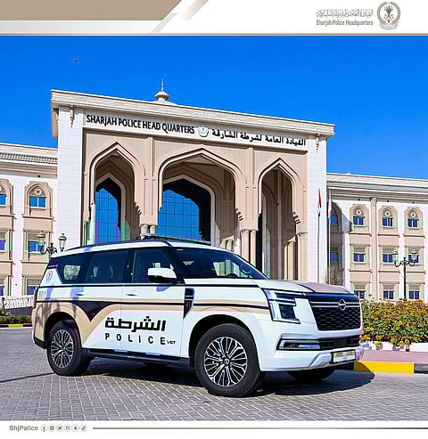 شرطة الشارقة تنجح في إيقاف "مركبة خارجة عن السيطرة"