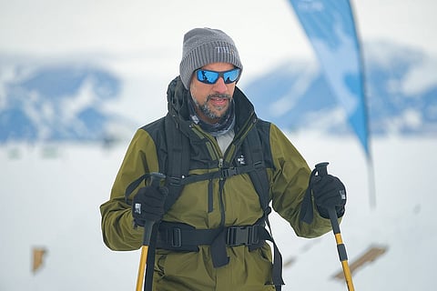 الدكتور حسين خانصاحب