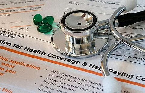 التأمين الصحي في 2026.. بين ضجيج "الواتساب" وحقائق الخبراء