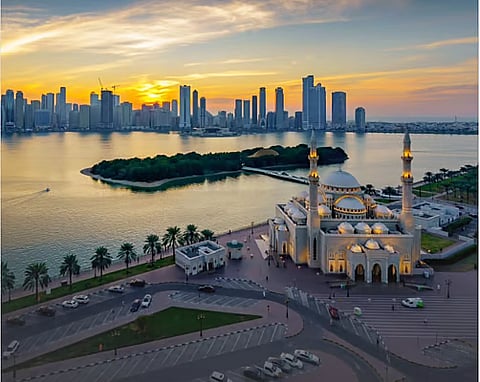 عودة تدريجية للكهرباء في الشارقة بعد عطل فني عابر