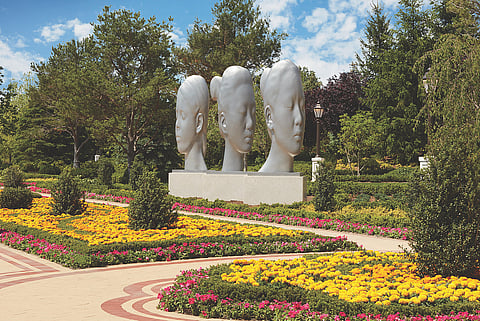 هندسة الدهشة.."وين المرجان" يجمع سحر السينما وهيبة الفن