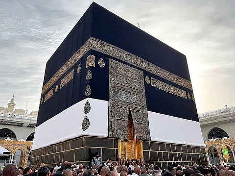 من 1200 إلى 8 آلاف درهم.. خريطة تكاليف العمرة في الإمارات