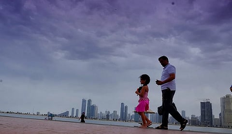 برمجة السحب.. الإمارات تواجه القيظ بـ"الاستمطار الذكي" 