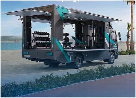 بلدية دبي تطلق مبادرة الصالات الرياضية المتنقلة في الحدائق العامة